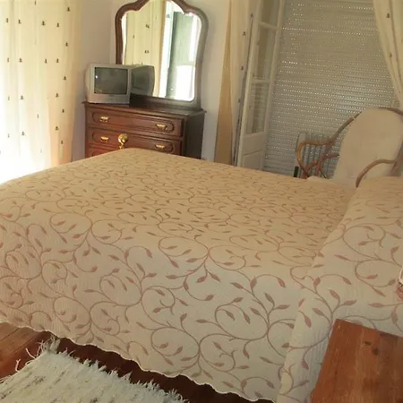 Hostal Pensao Sao Joao Da Praca Lisboa