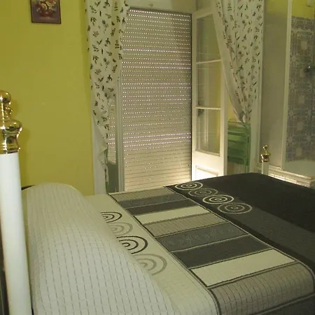 Hostal Pensao Sao Joao Da Praca *